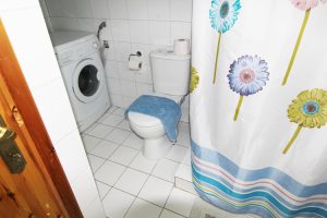 Μπάνιο στον 1ο όροφο, Βίλα Ριλάξ, Θάσος