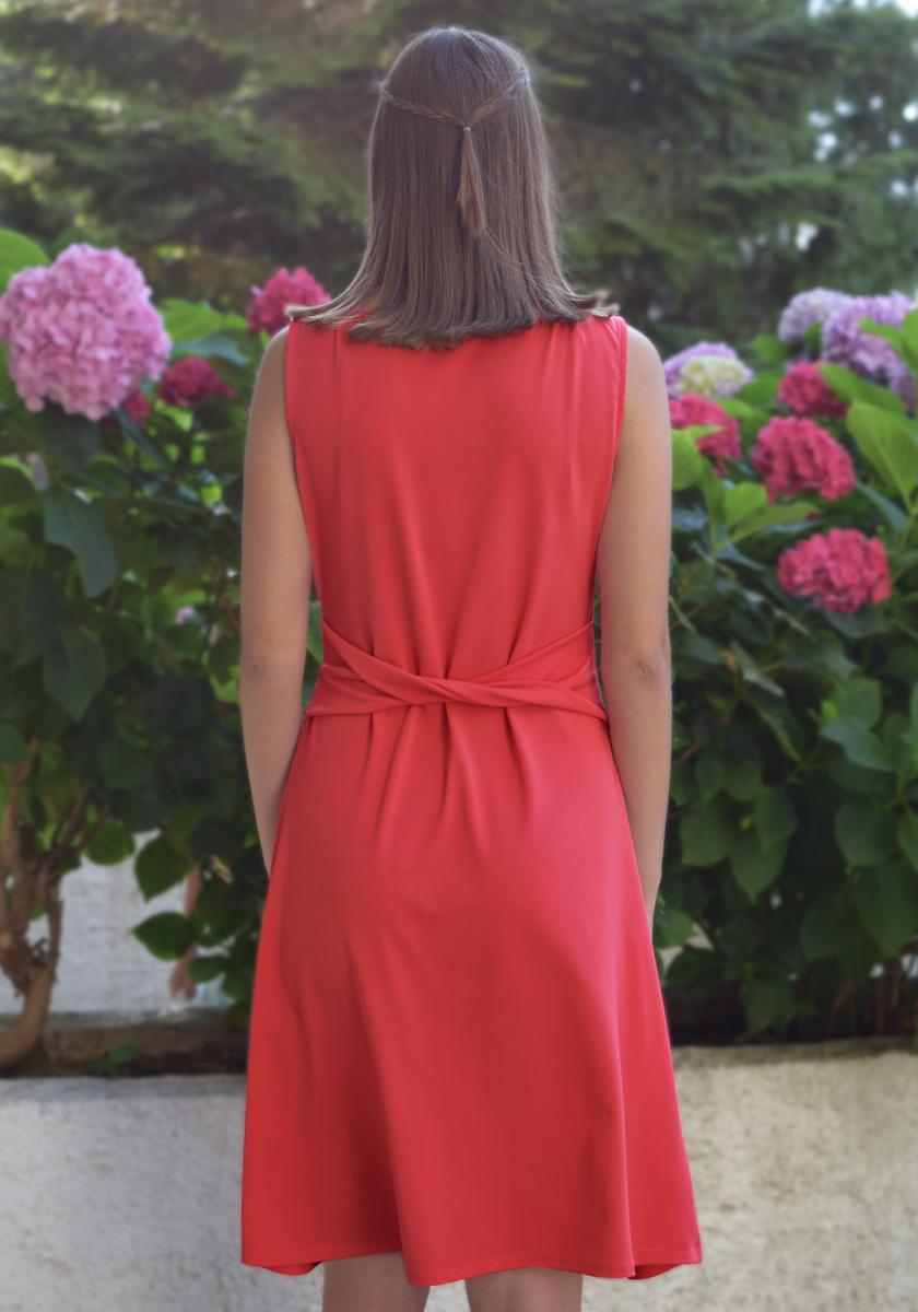 CORAL DRESS WITH PLEATS